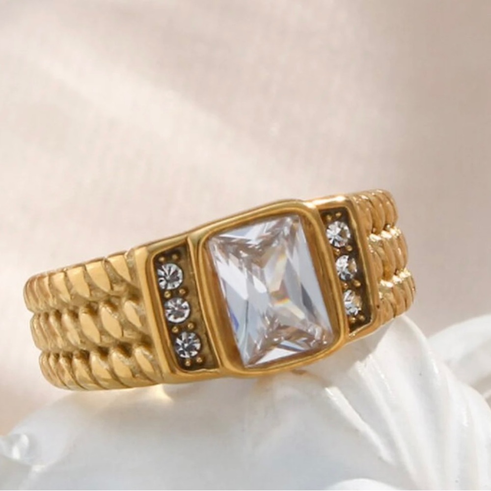 18K Gold Plated Titanium Zirconium Ring